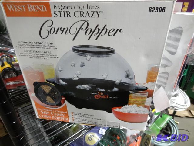 lot 268 image: West Bend brand 6 quart stir crazy corn poppe...