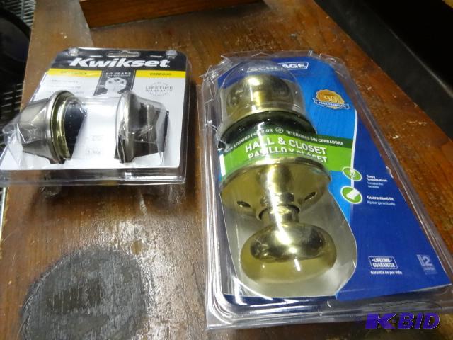 lot 273 image: New 3 piece lock set wat includes 1 deadbolt,...