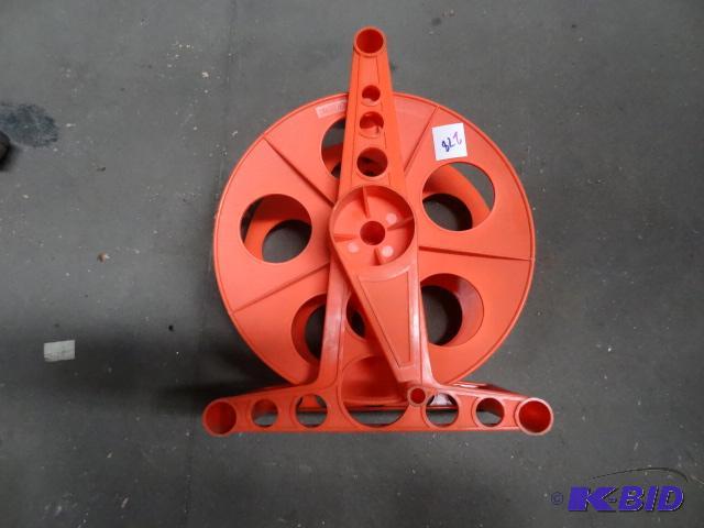 lot 278 image: New extension cord reel. Holds up to 200 foot...