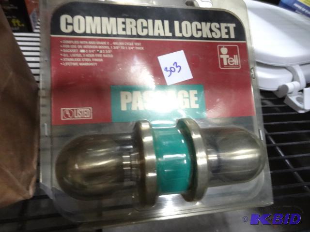 lot 303 image: New quantity 3 commercial lock sets. Passage ...