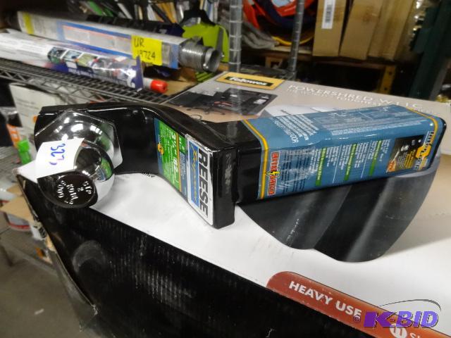 lot 323 image: New Reese brand total power 2 inch ball mount...