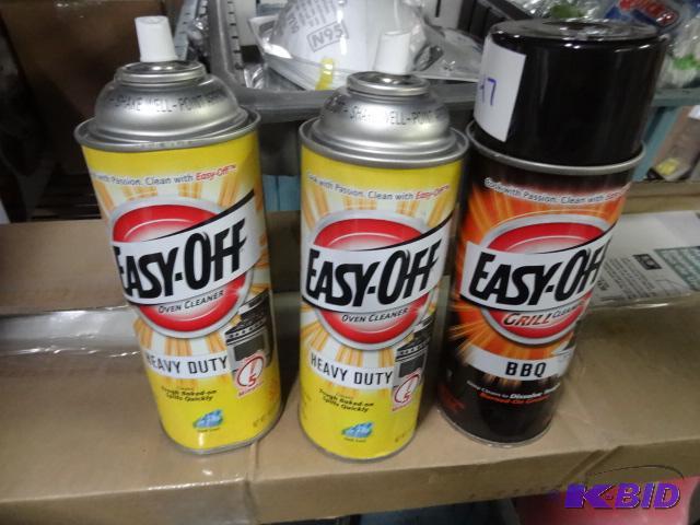 lot 47 image: New 3 piece lot of household cleaners. Quanti...