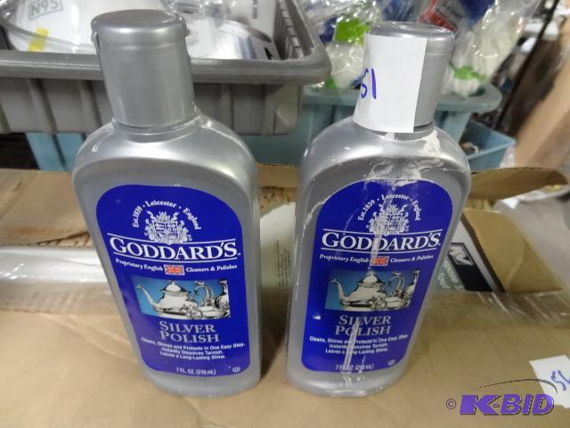 lot 51 image: New two piece lot of household cleaners. Godd...