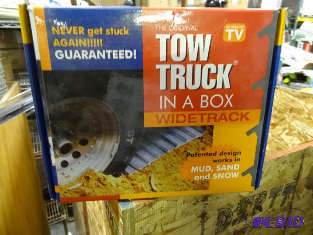 lot 70 image: New as seen on tv the original tow truck in a...
