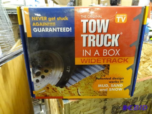 lot 71 image: New as seen on tv the original tow truck in a...