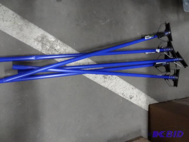 lot 94 image: New five piece lot of standard cotton mop han...