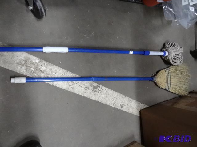 lot 95 image: New two piece lot including straw bristle bro...