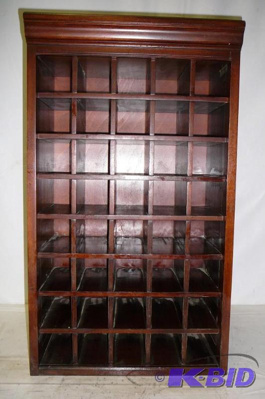 Wine Rack Howard Miller model 695-027 Holds 4...