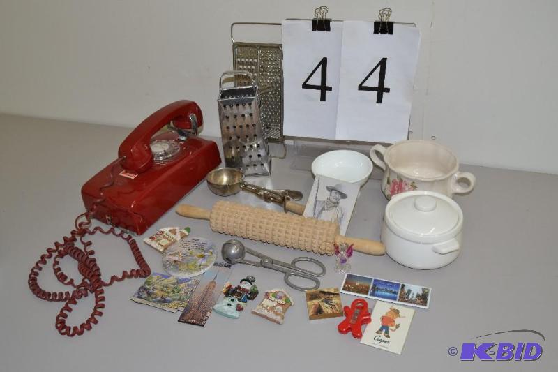 lot 44 image: Kitchenware and phone