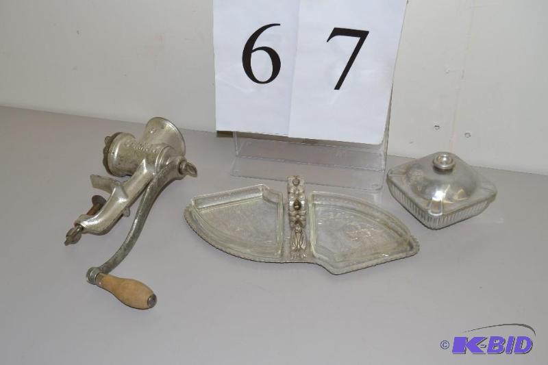 lot 67 image: Grinder and silver tray