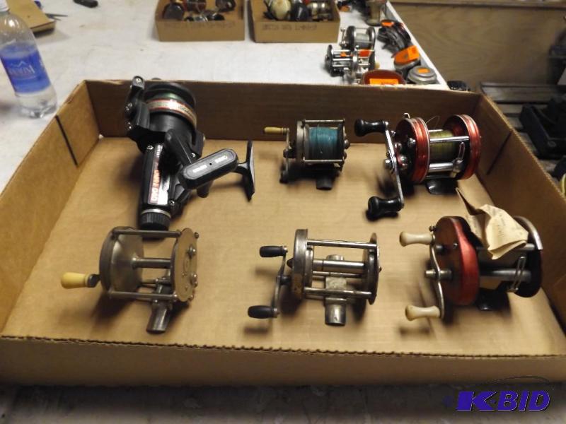 lot of 6 Fishing Reels...