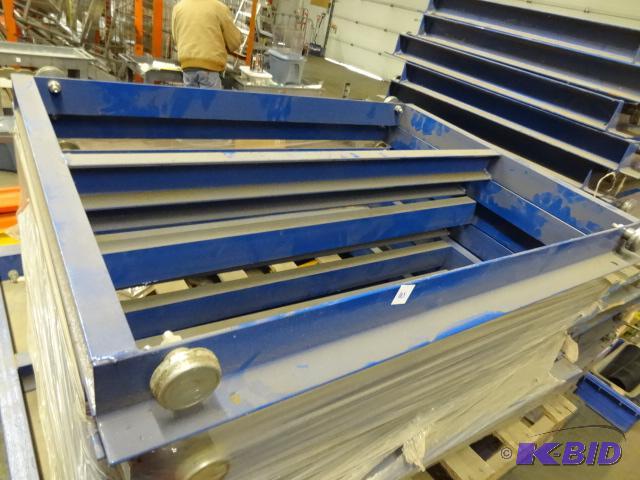 Sliding Panels for Pallets Used in a Pallet R...