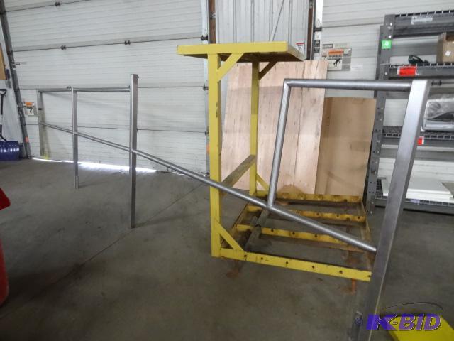 Stainless Steel Railing. 228 X 55...