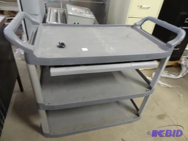 Rubbermaid 3 Tier Cart. No Wheels...