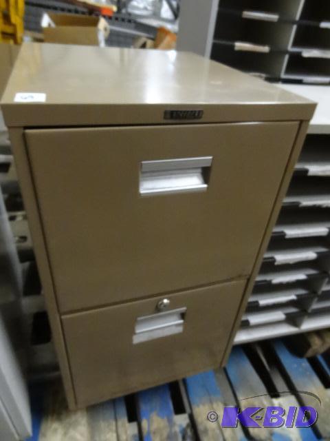 15&quot Metal 2 Drawer File Cabinet...