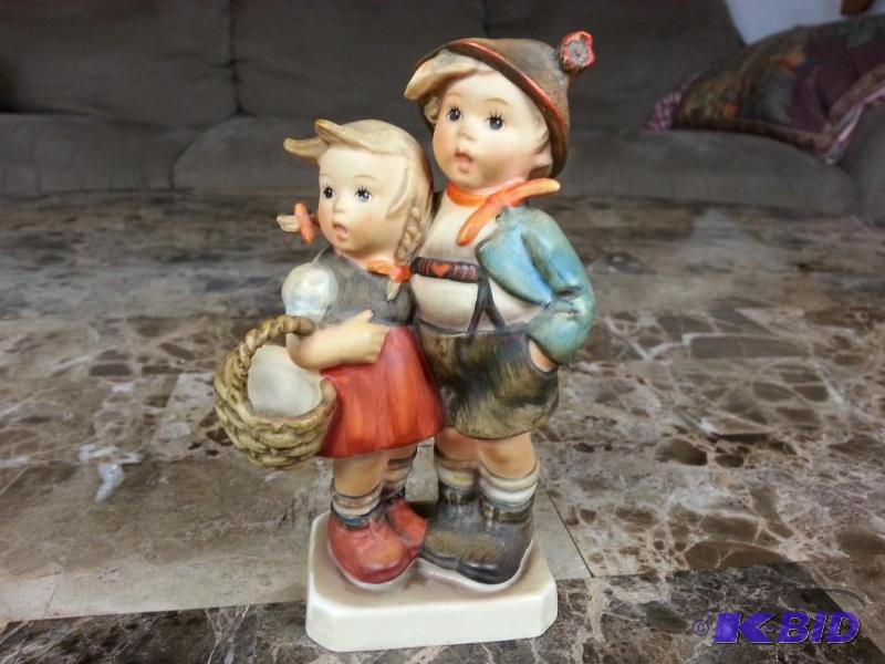 Goebel Hummel Surprise Figurine 94  1