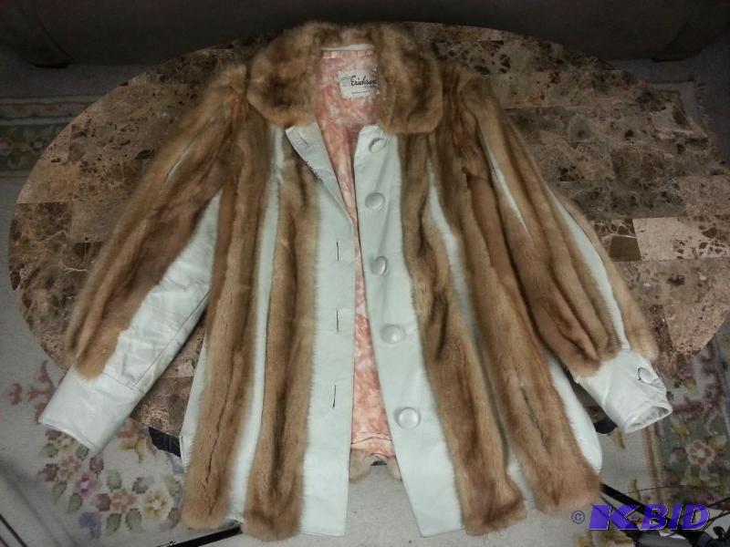 Ladies Vintage Leather & Fur Coat - Erickson Furs,  Minneapolis