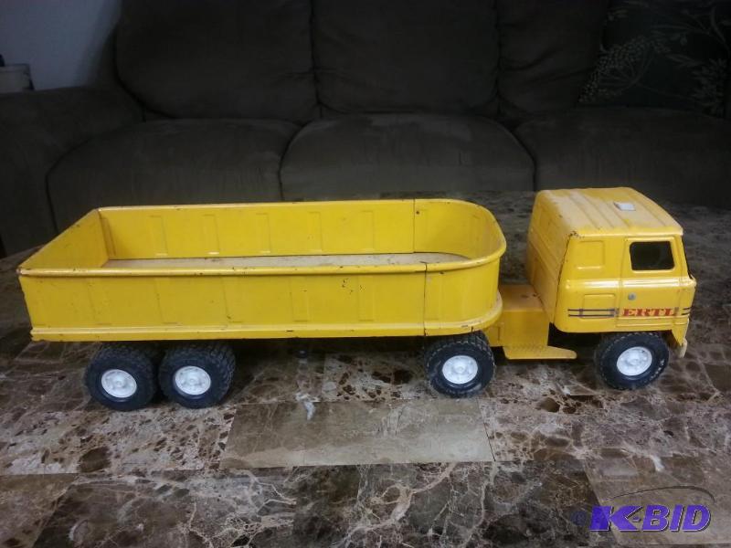 Vintage ERTL Sand & Gravel Dump Truck Pressed Steel