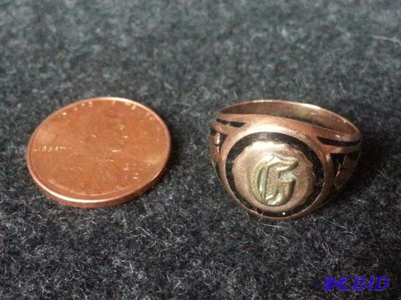 Mens Vintage 10 KT Gold Ring
