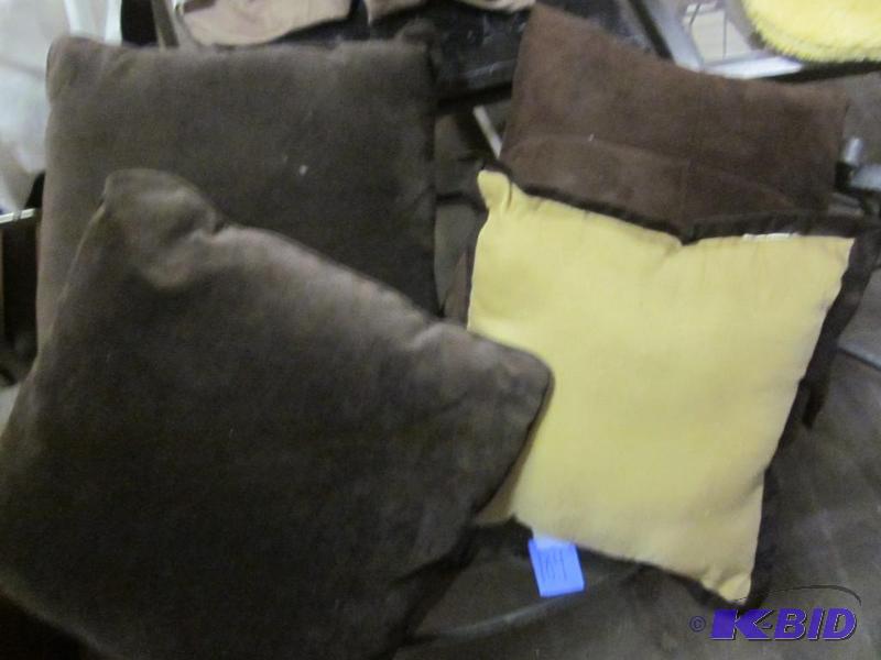 Lot of four accent pillows.  &nbsp  &nbsp...
