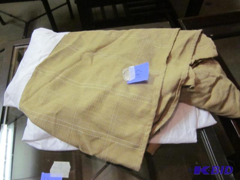 Queen size bedskirt.  &nbsp  &nbsp...