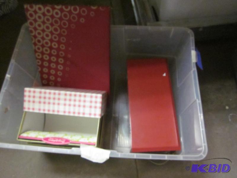Lot of decorative organizational items.  &nbs...
