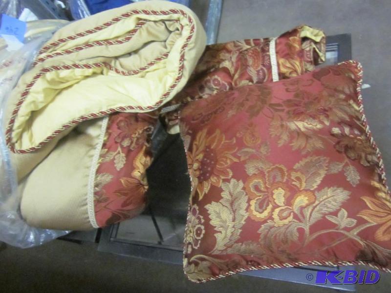 Queen comforter and accent pillows.   &nbsp ...