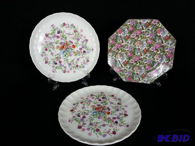 lot 18 image: 3 Floral Porcelain Plates Crown Ducal Ware Chintz Octagonal Plate & (2) W S George Bolero Fiesta Plates