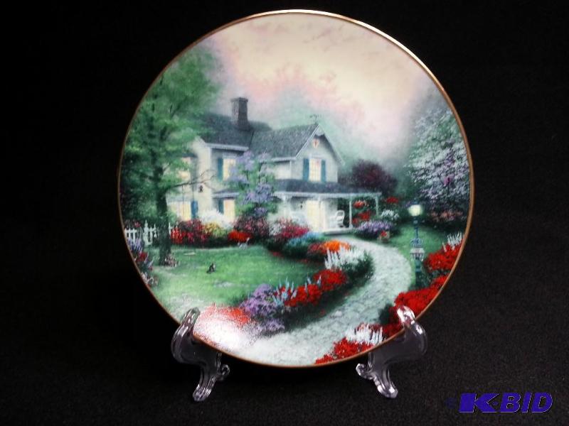 lot 43 image: Knowles Home Sweet Home Thomas Kincaid Collector Plate Fine Porcelain 22K Rim