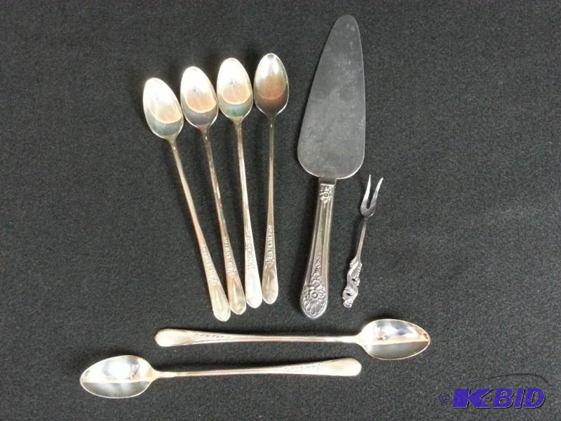 lot 6 image: 6 Piece 1940s Pricilla Lady Ann Silverplate Tea Spoons  Pie Server  Pickle Fork