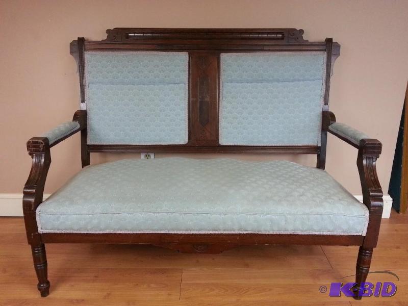 lot 66 image: Victorian Settee w Light Blue Upholstery
