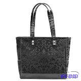 lot 001 image: Thirty One Cindy Tote In Parisian Pop  Jacquard
