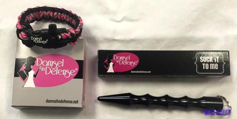 lot 23 image: Socket It To Me Kubotan & Paracord Whistle Bracelet