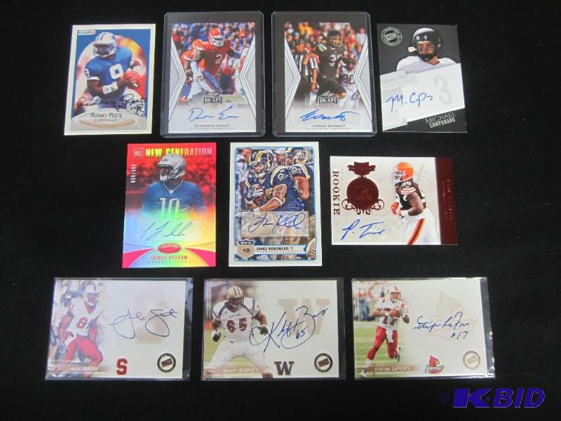lot 41 image: Lot of Signed Football Cards