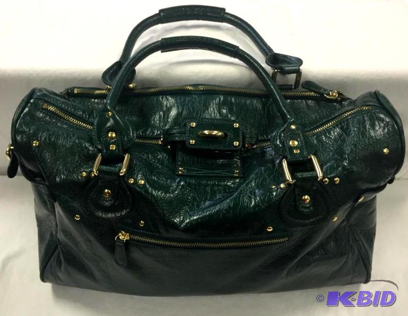 lot 2 image: Rich Green Weekender Bag