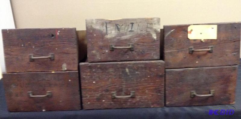 lot 24 image: Lot of 6 vintage wood drawersbins from Waconia Creamery