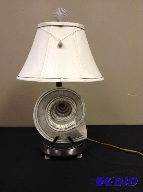 lot 61 image: Shell lamp with shell decorated shade from model home