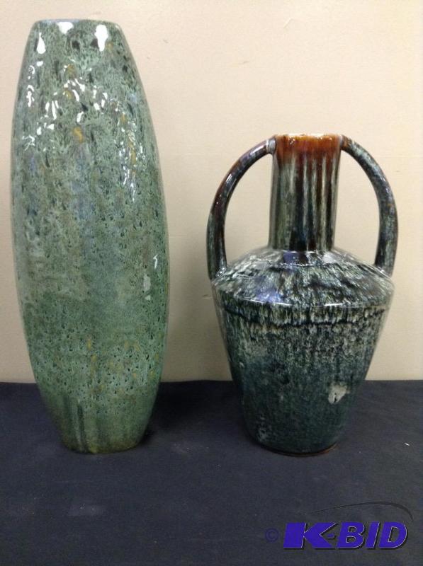 lot 64 image: Lot of two green vases one is a Santorini vase with two handles from model home.