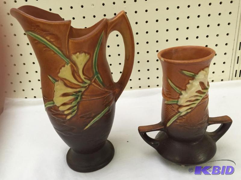 lot 94 image: Roseville Art  Pottery