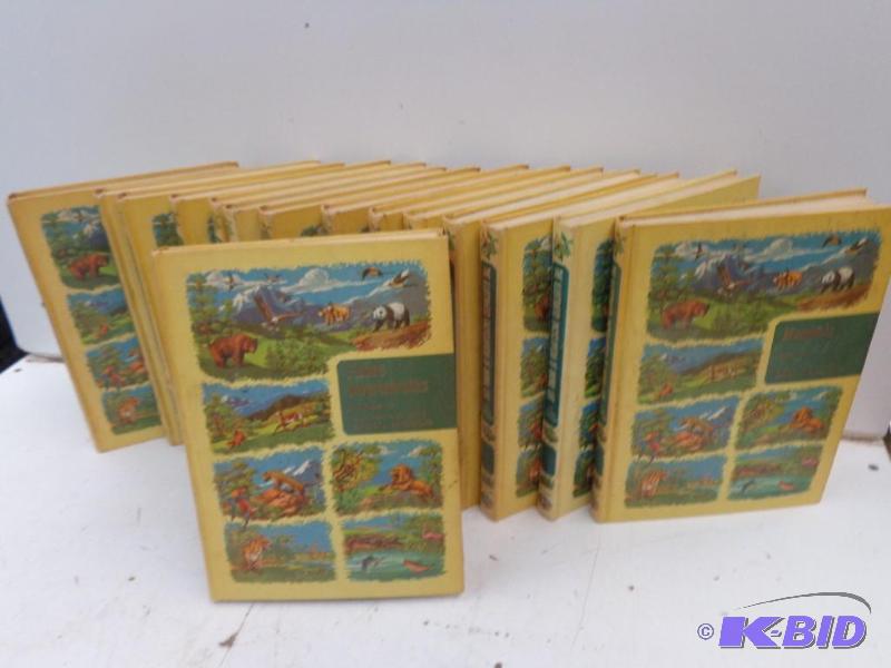 lot 122 image: Book&nbspset   Illustrated encyclopedia of a...