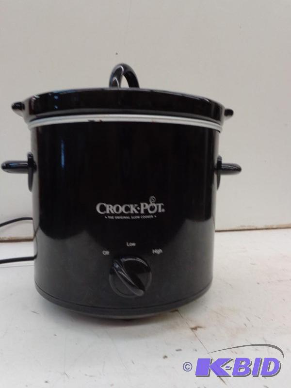 lot 131 image: The original crockpot  model scr400-b  1 ga...