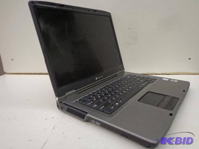 lot 2 image: Gateway Laptop   Powers up and works  Black c...