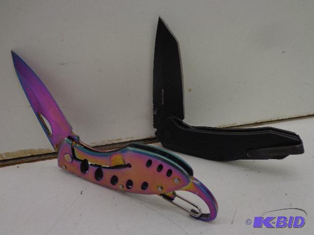 lot 67 image: 2 Knives   Black Kershaw 3.5 inch blade  Maxa...