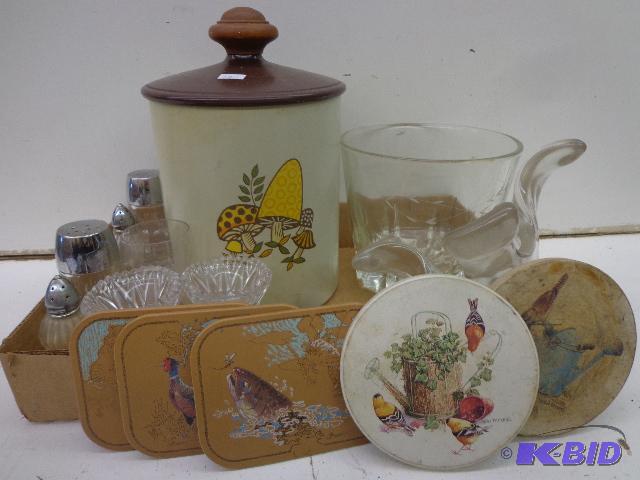 lot 78 image: Kitchen Decorations   Wide Glass vase  Caster...