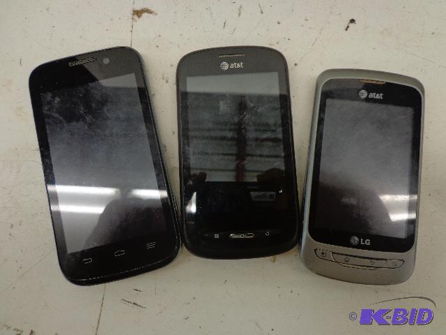 lot 98 image: 3 Smart Phones   LG Model# LGP506G0 &nbs...