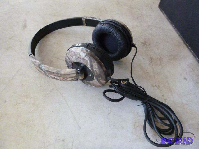 Mossy Oak Fuse Premium Stereo Headphones...
