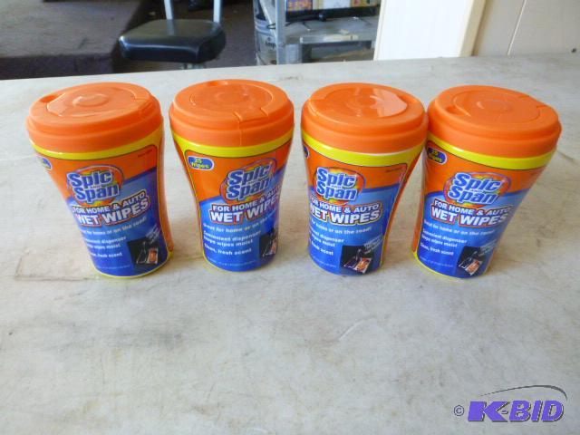 Four Spic and Span Wet Wipes For home and aut...