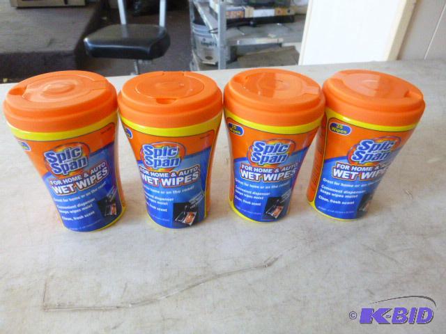 Four Spic and Span Wet Wipes For home and aut...