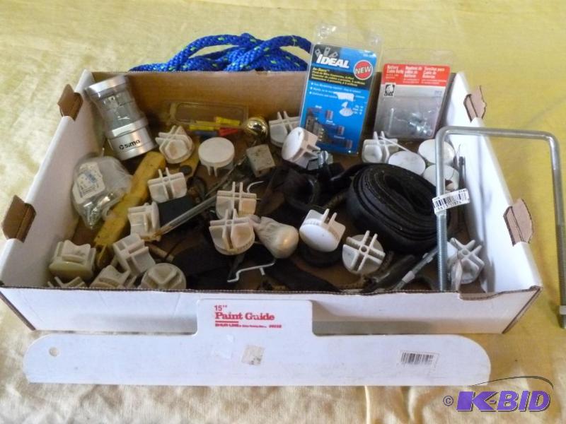 lot 113 image: Lot of hardware and handyman type items....