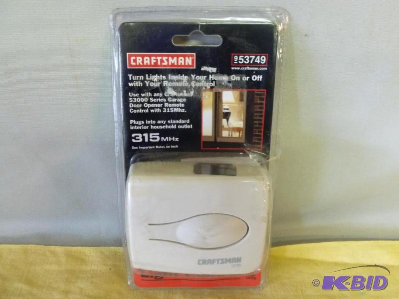 lot 126 image: Craftsman plug-in light control, brand new in...